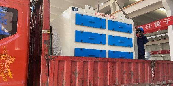 印刷廢氣靠譜的處理方式，就來耀先環(huán)境找活性炭吸附設(shè)備！