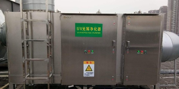 涂裝廢氣處理還是選擇<i style='color:red'>uv光催化氧化</i>設(shè)備，治廢除臭是個寶！